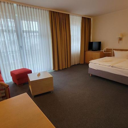 Ferienwohnung Nummer Eins Sellin Exterior foto