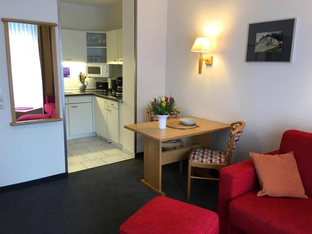 Ferienwohnung Nummer Eins Sellin Exterior foto